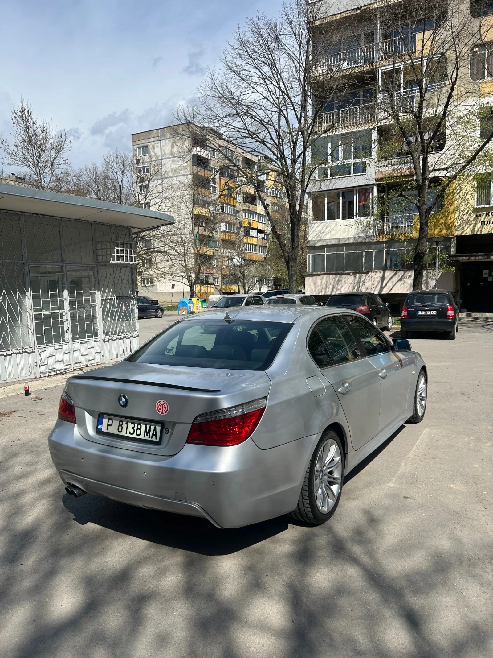 BMW 530 Фейслифт обслужен на задно, снимка 5 - Автомобили и джипове - 54153010