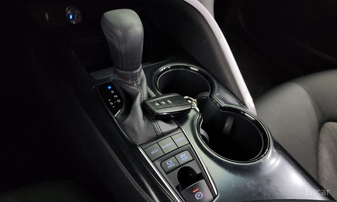 Toyota Camry 2.5* HYBRID* �������* ������* ������*  | Mobile.bg � ����������� 12