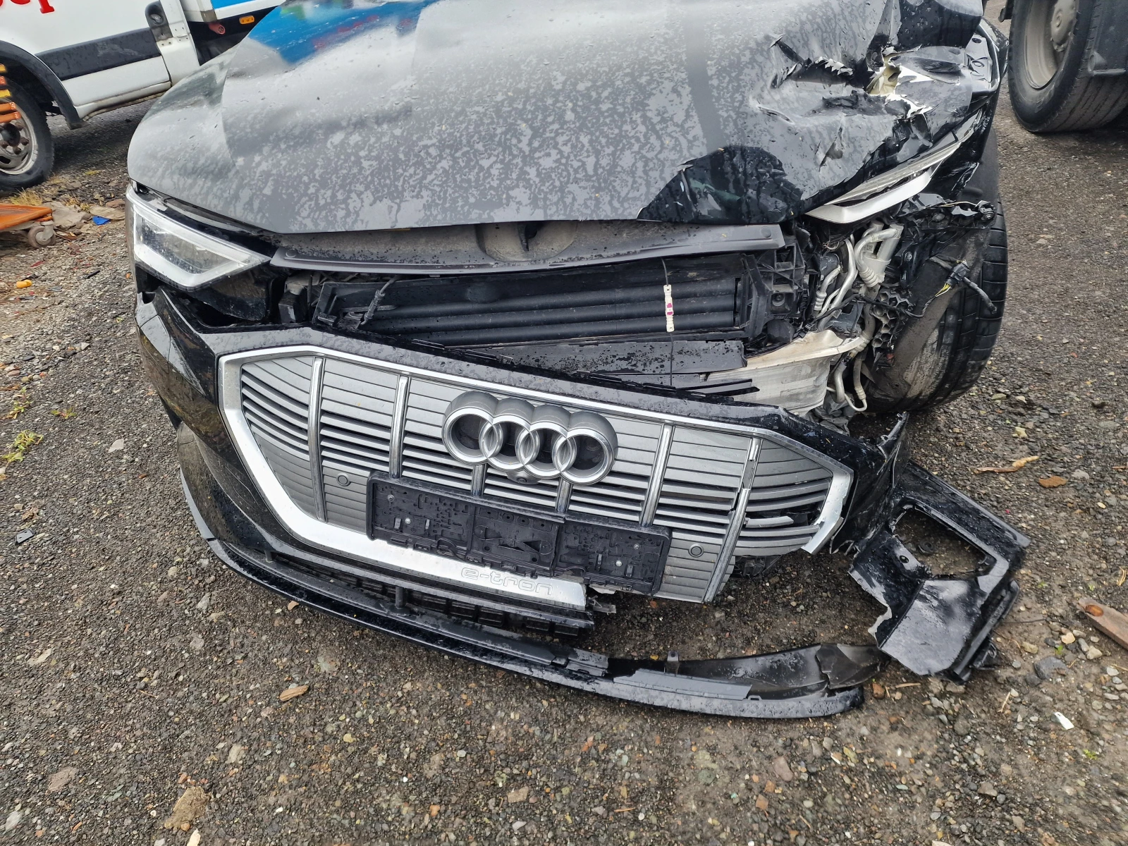Audi E-Tron 55 Sportsback �������� HUD B&O 360  ������  | Mobile.bg � ����������� 2