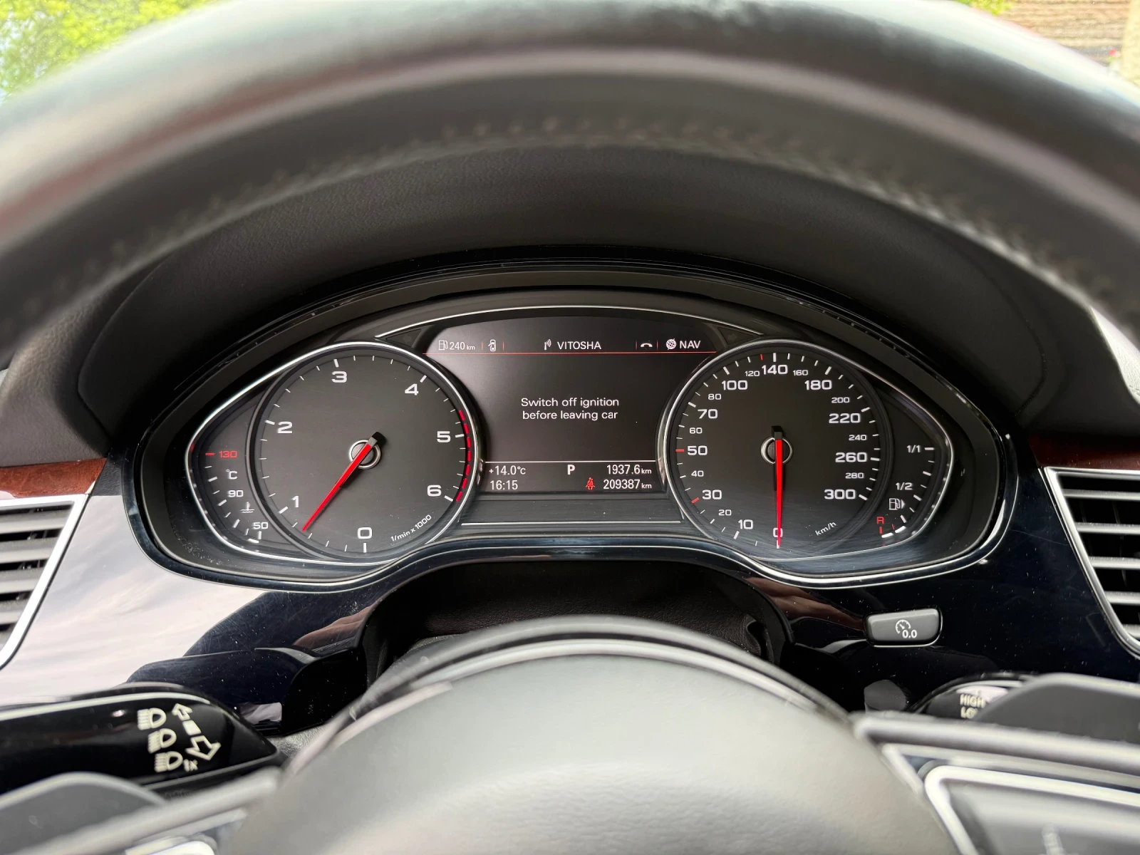Audi A8, снимка 3 - Автомобили и джипове - 54394511