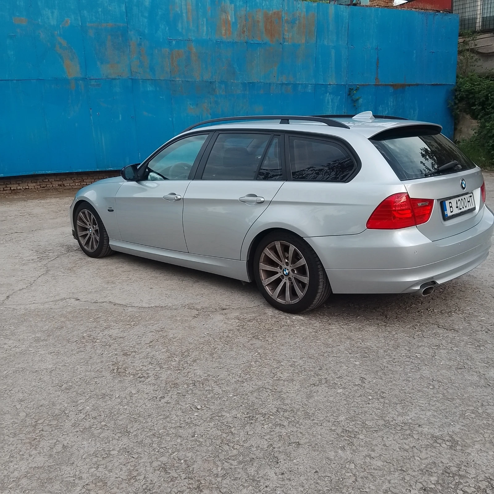 BMW 320 320D 177hp, снимка 4 - Автомобили и джипове - 54606201