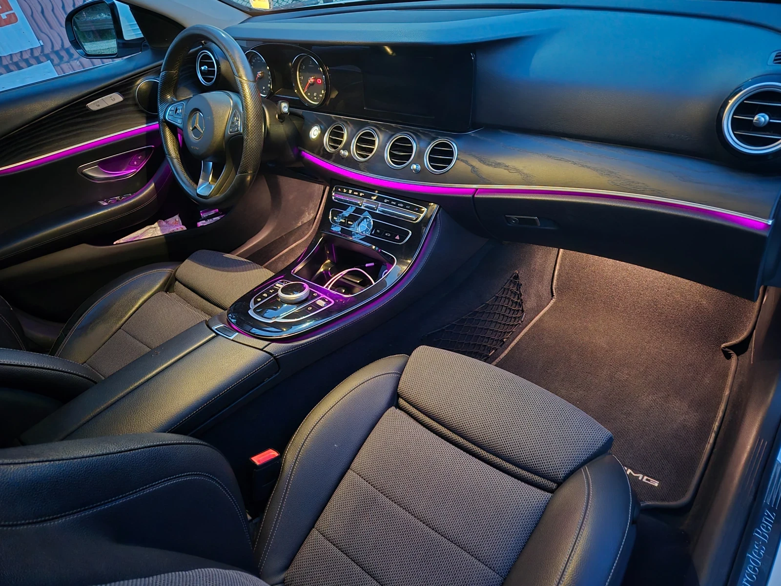 Mercedes-Benz E 200 2.0d-150k.Евро6..9Gtr..Напълно облужен автомобил., снимка 12 - Автомобили и джипове - 54774874