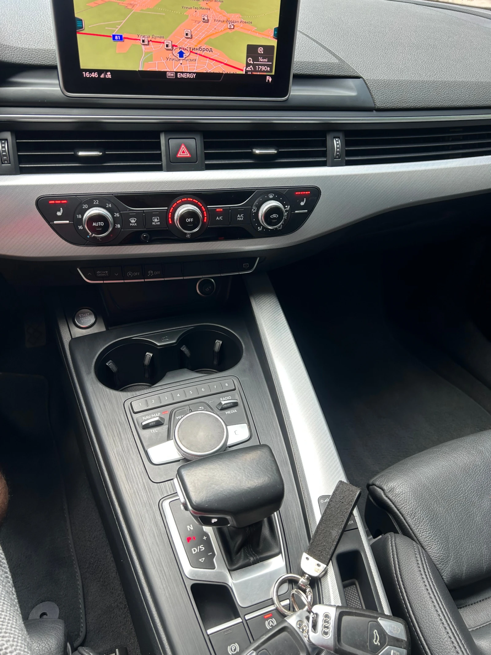 Audi A4 2.0 TDI 190K, снимка 14 - Автомобили и джипове - 54989032