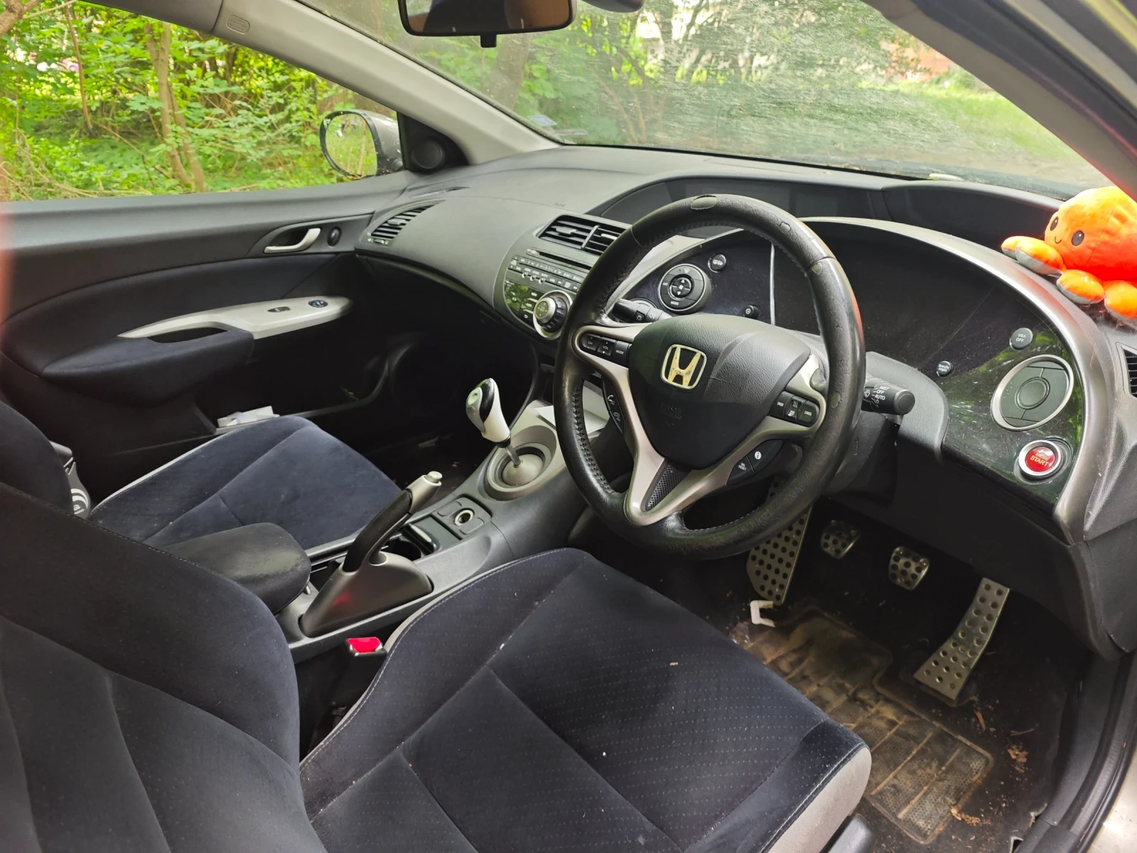 Honda Civic MK VIII 1.8 i-Vtec 140 к.с., снимка 6 - Автомобили и джипове - 55013459