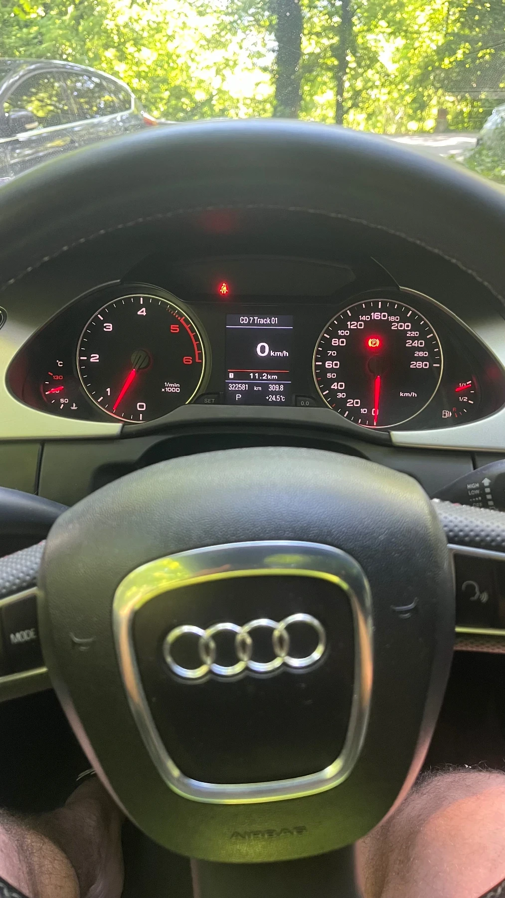Audi A4, снимка 14 - Автомобили и джипове - 55075933