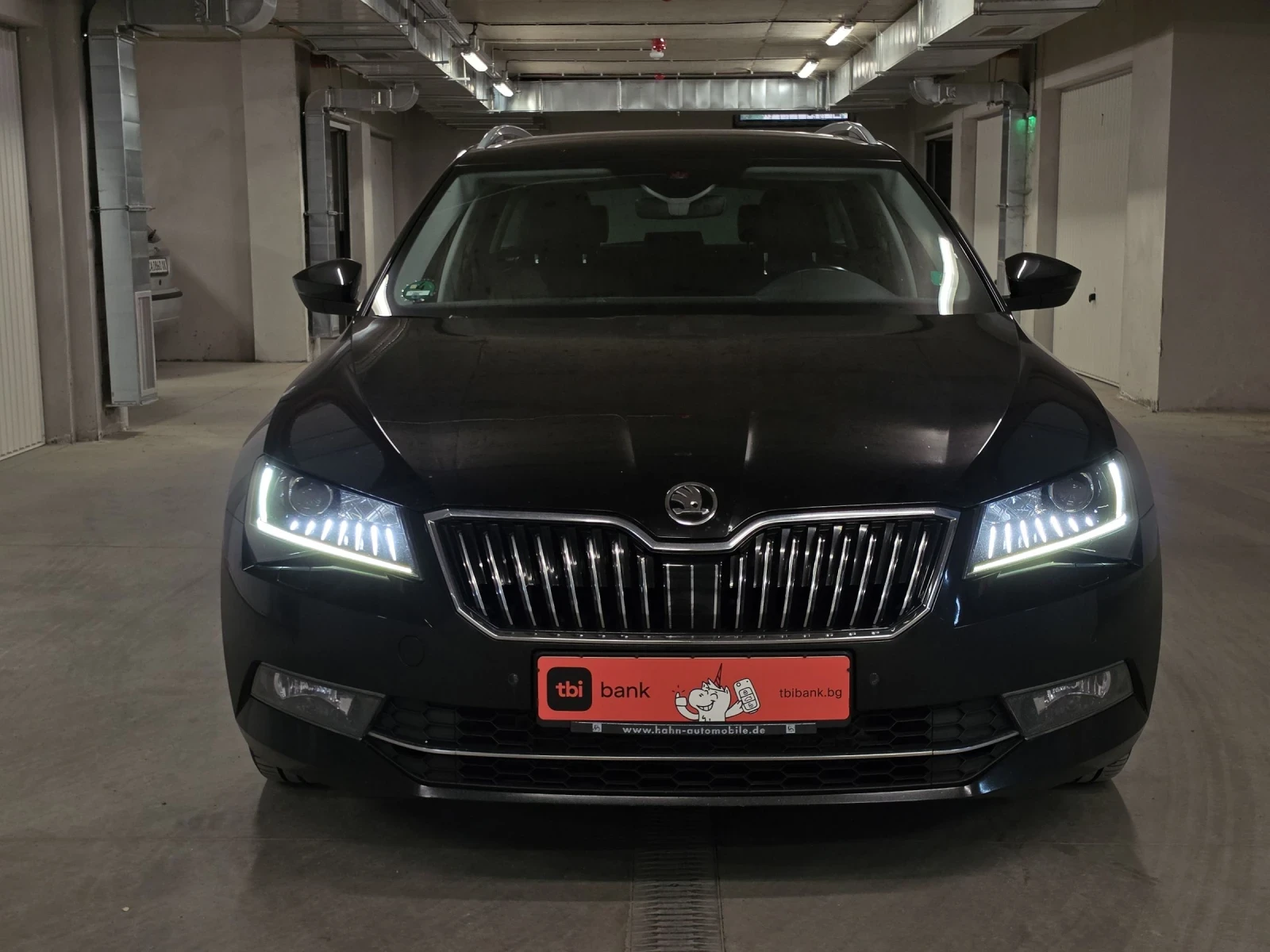 Skoda Superb 2.0TDI, 190к.с, 4х4, DSG, LAURIN&KLEMENT, снимка 5 - Автомобили и джипове - 55211670