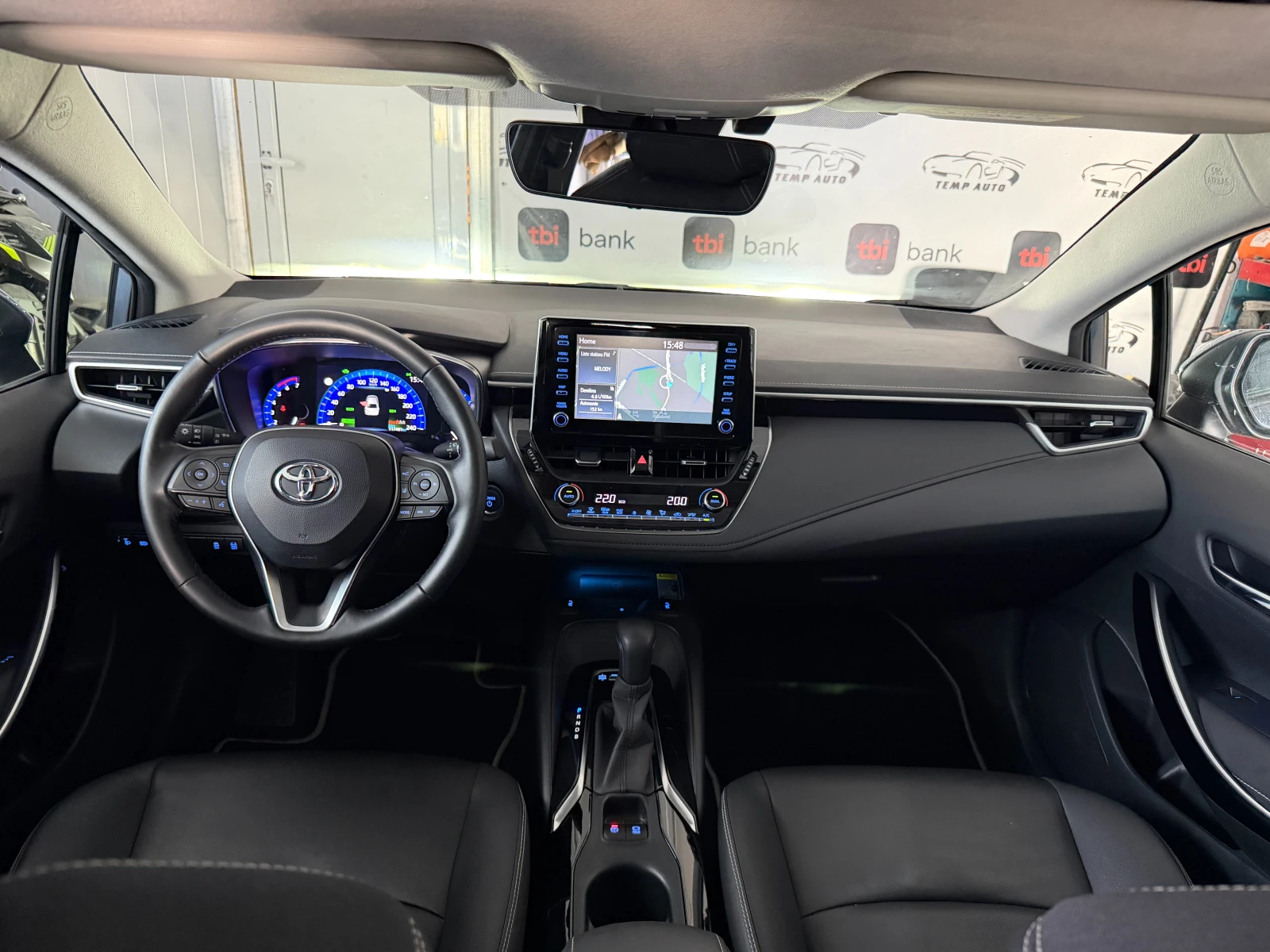 Toyota Corolla 1.8-122к.с.* С ПЪЛНА СЕРВИЗНА ИСТОРИЯ В TOYOTA  , снимка 7 - Автомобили и джипове - 55331418
