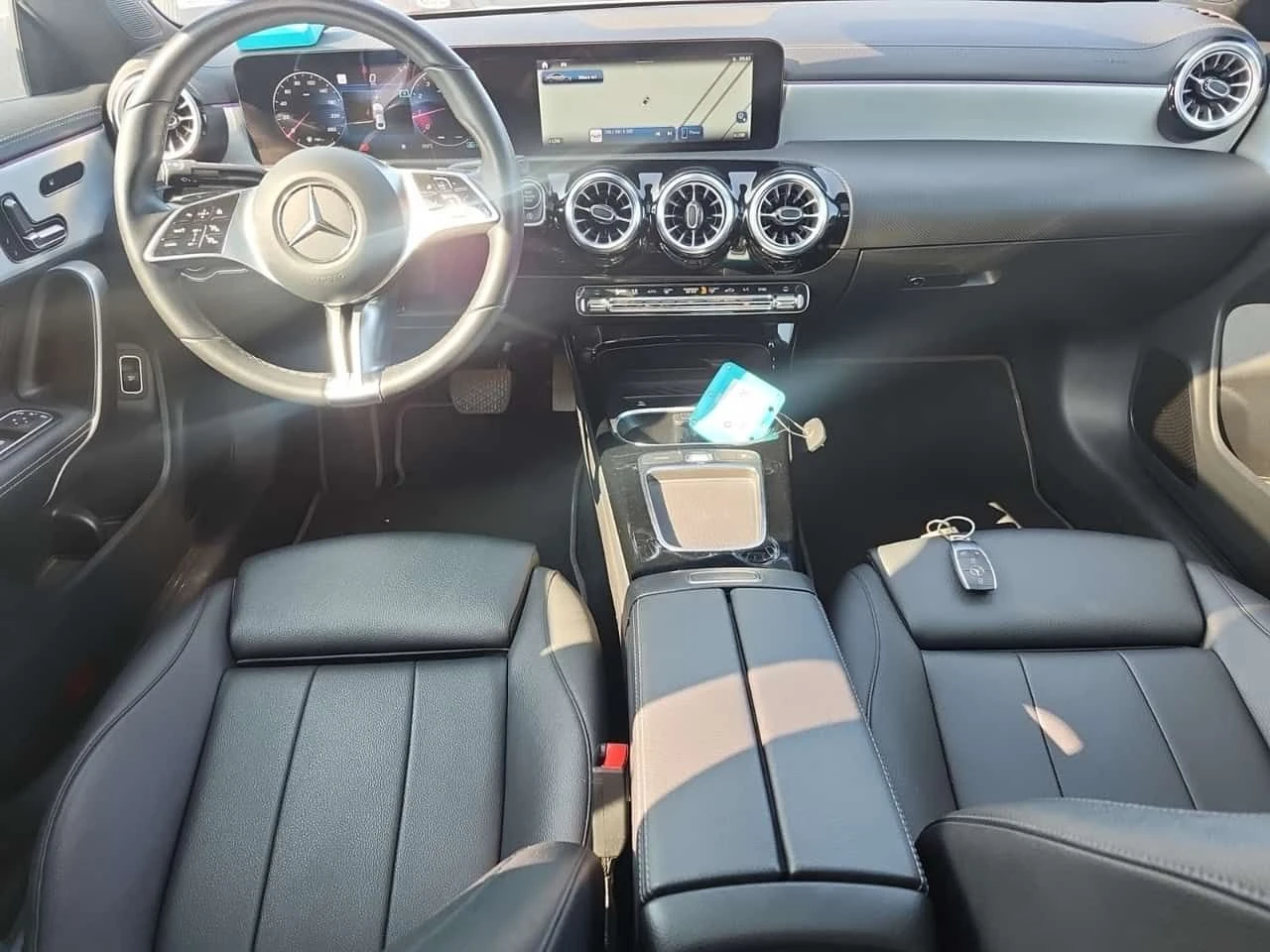 Mercedes-Benz CLA 250 CARFAX/АМБИЕНТНО/ПОДГРЕВ/ПАМЕТ/ПАНОРАМА, снимка 10 - Автомобили и джипове - 55566626