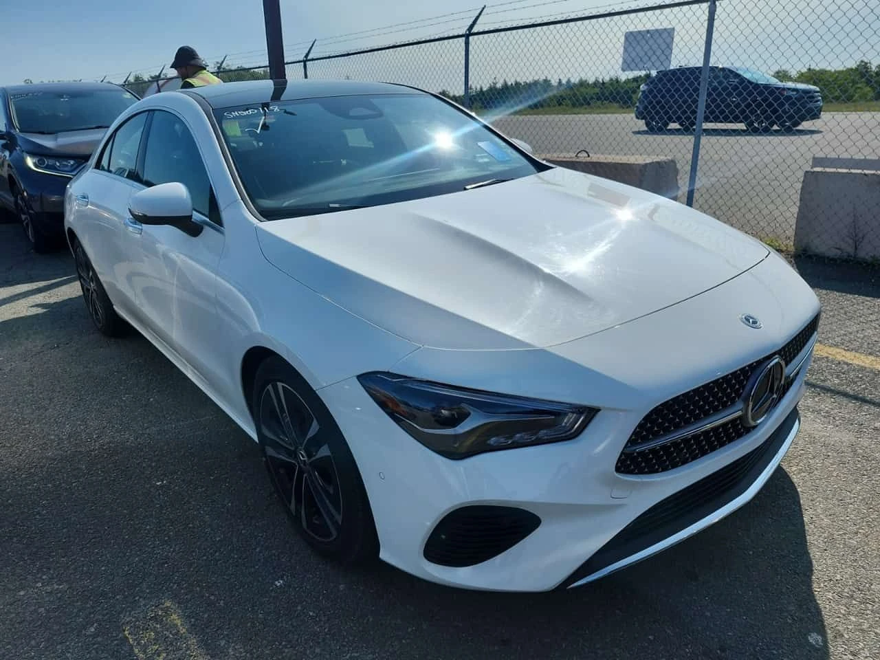 Mercedes-Benz CLA 250 CARFAX/АМБИЕНТНО/ПОДГРЕВ/ПАМЕТ/ПАНОРАМА, снимка 2 - Автомобили и джипове - 55566626