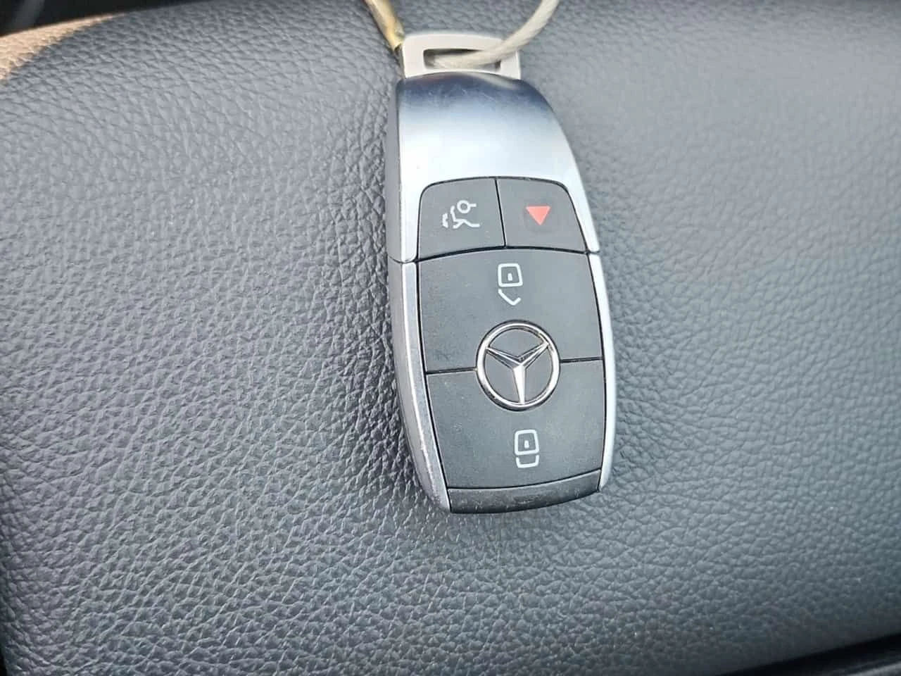 Mercedes-Benz CLA 250 CARFAX/АМБИЕНТНО/ПОДГРЕВ/ПАМЕТ/ПАНОРАМА, снимка 8 - Автомобили и джипове - 55566626