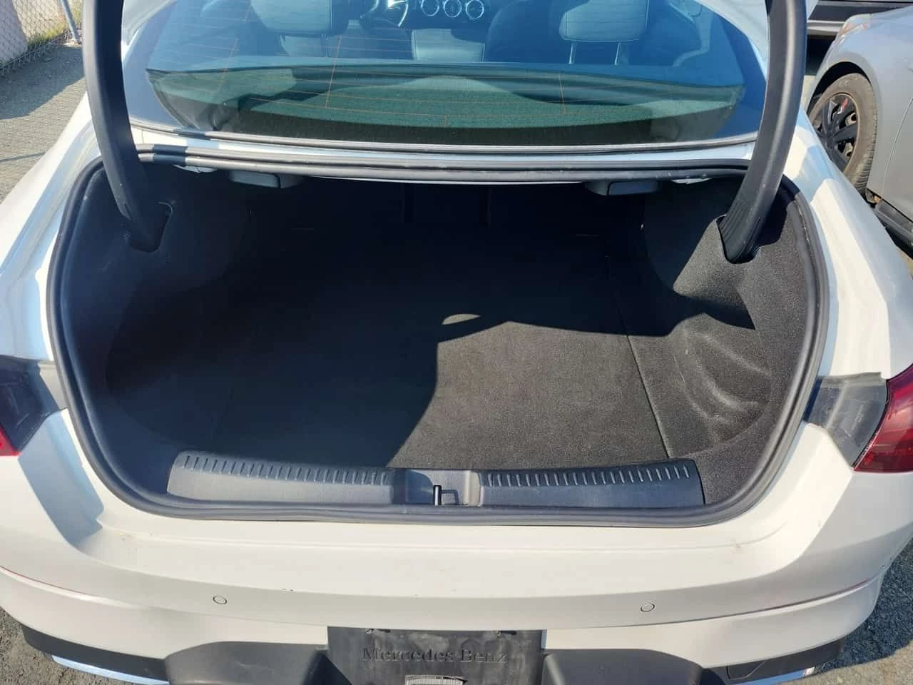 Mercedes-Benz CLA 250 CARFAX/АМБИЕНТНО/ПОДГРЕВ/ПАМЕТ/ПАНОРАМА, снимка 14 - Автомобили и джипове - 55566626