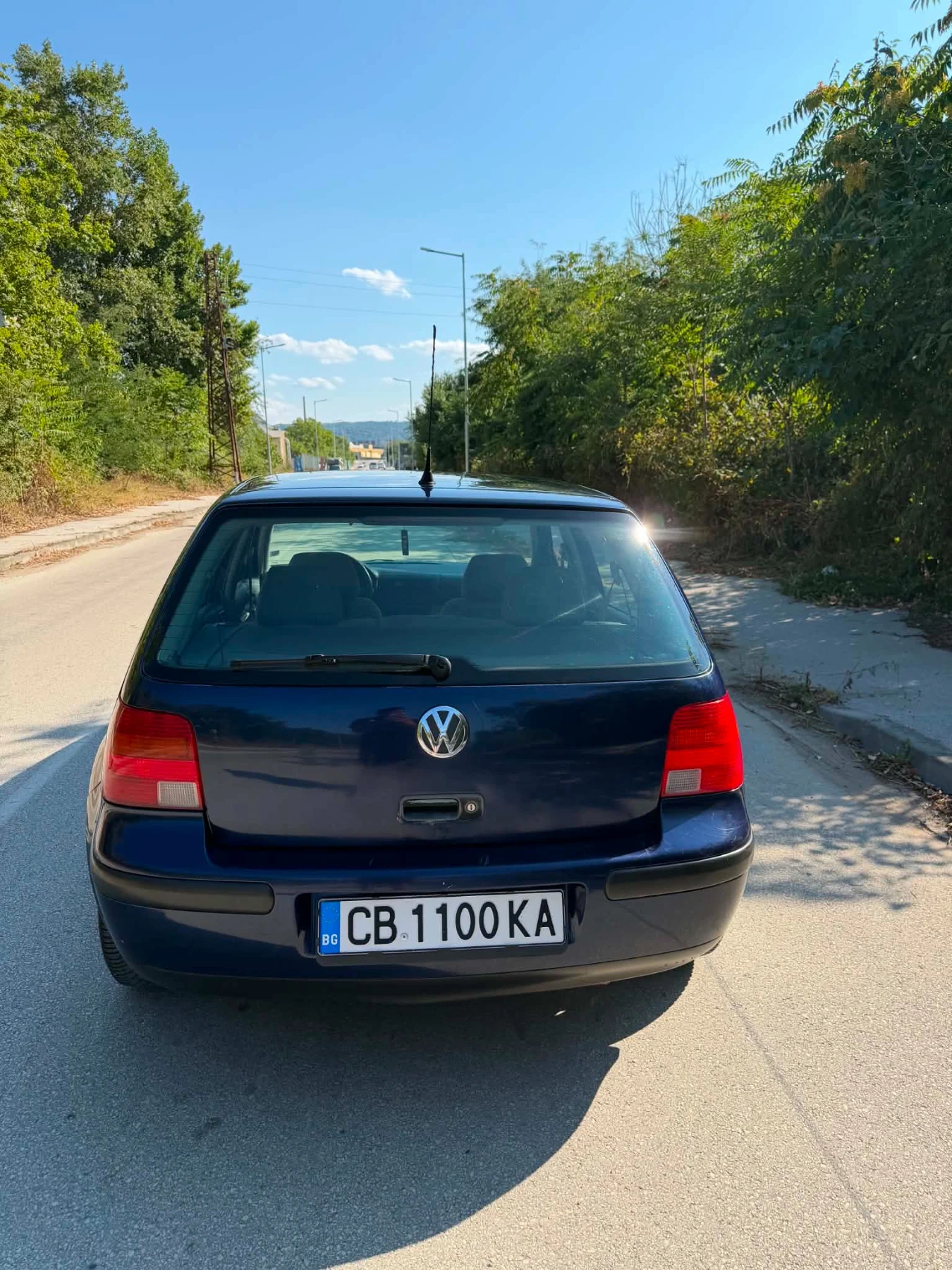 VW Golf 1.9 90 коня, снимка 3 - Автомобили и джипове - 55627113