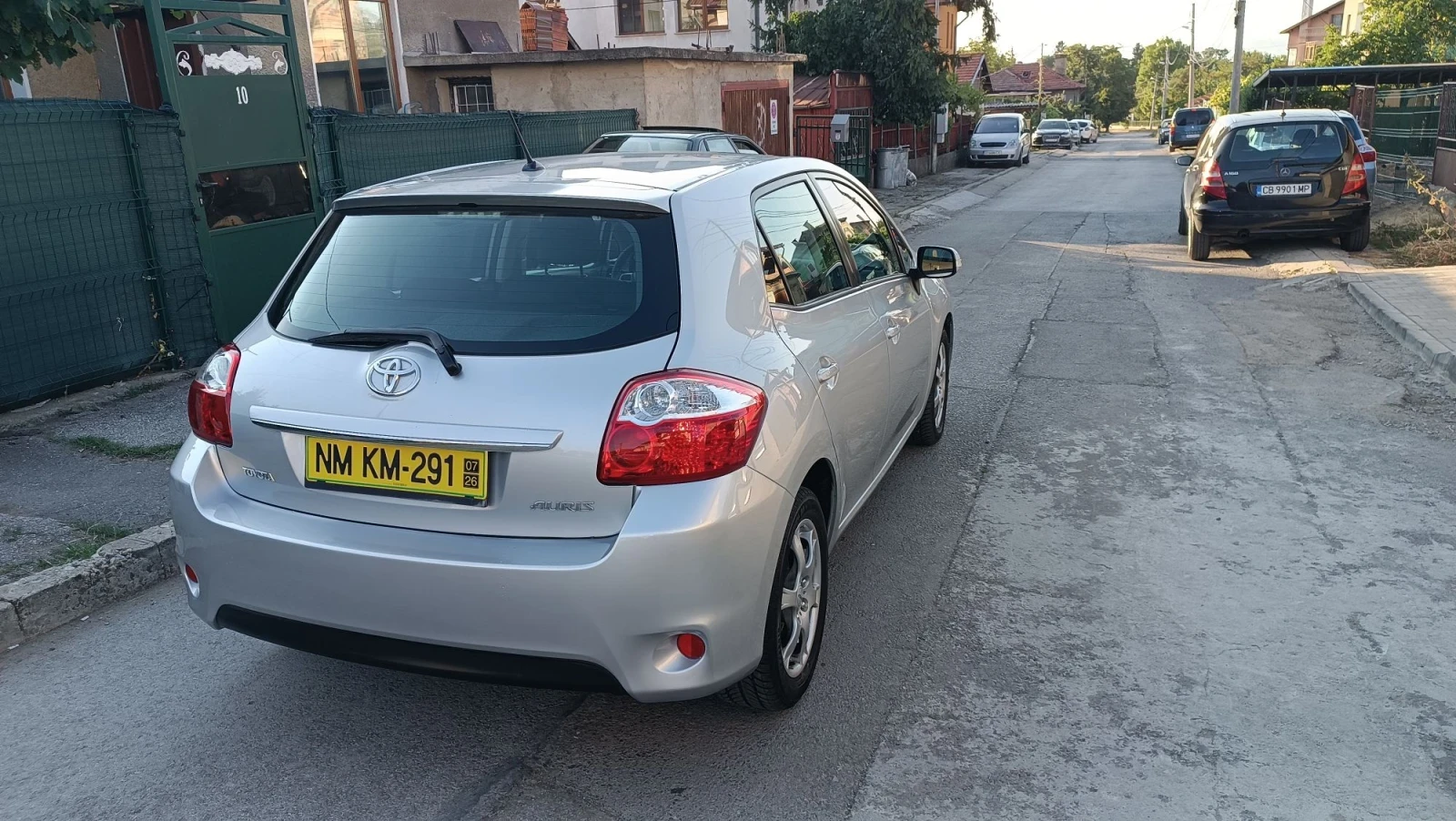 Toyota Auris 1.6-132k.с.топ състояние , снимка 8 - Автомобили и джипове - 55631194