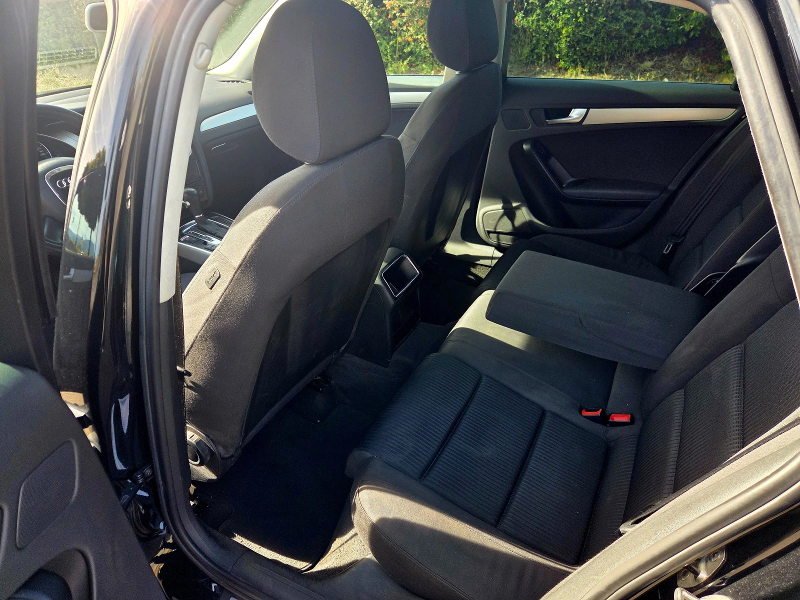 Audi A4 2.0 TDI , снимка 11 - Автомобили и джипове - 55787153