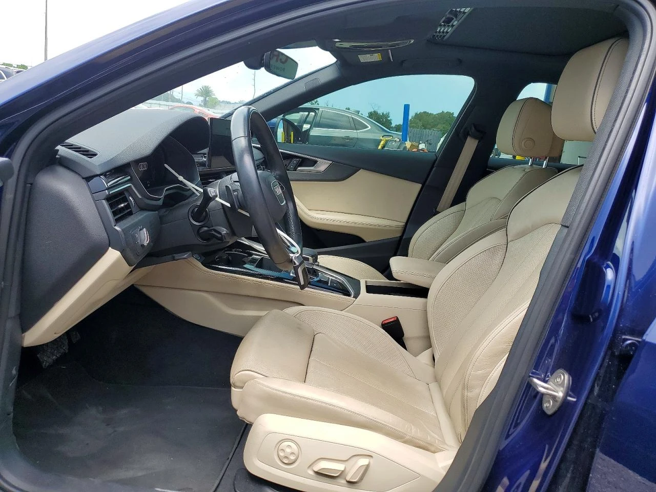 Audi A4 2.0l Premium Plus 45, снимка 7 - Автомобили и джипове - 56041724