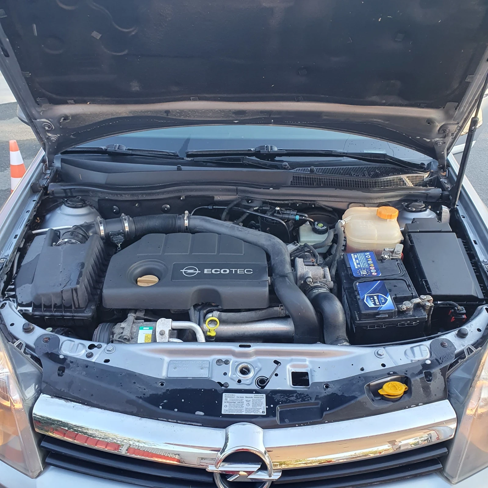 Opel Astra H STATION WAGON 1.7 CDTI, снимка 15 - Автомобили и джипове - 56111936