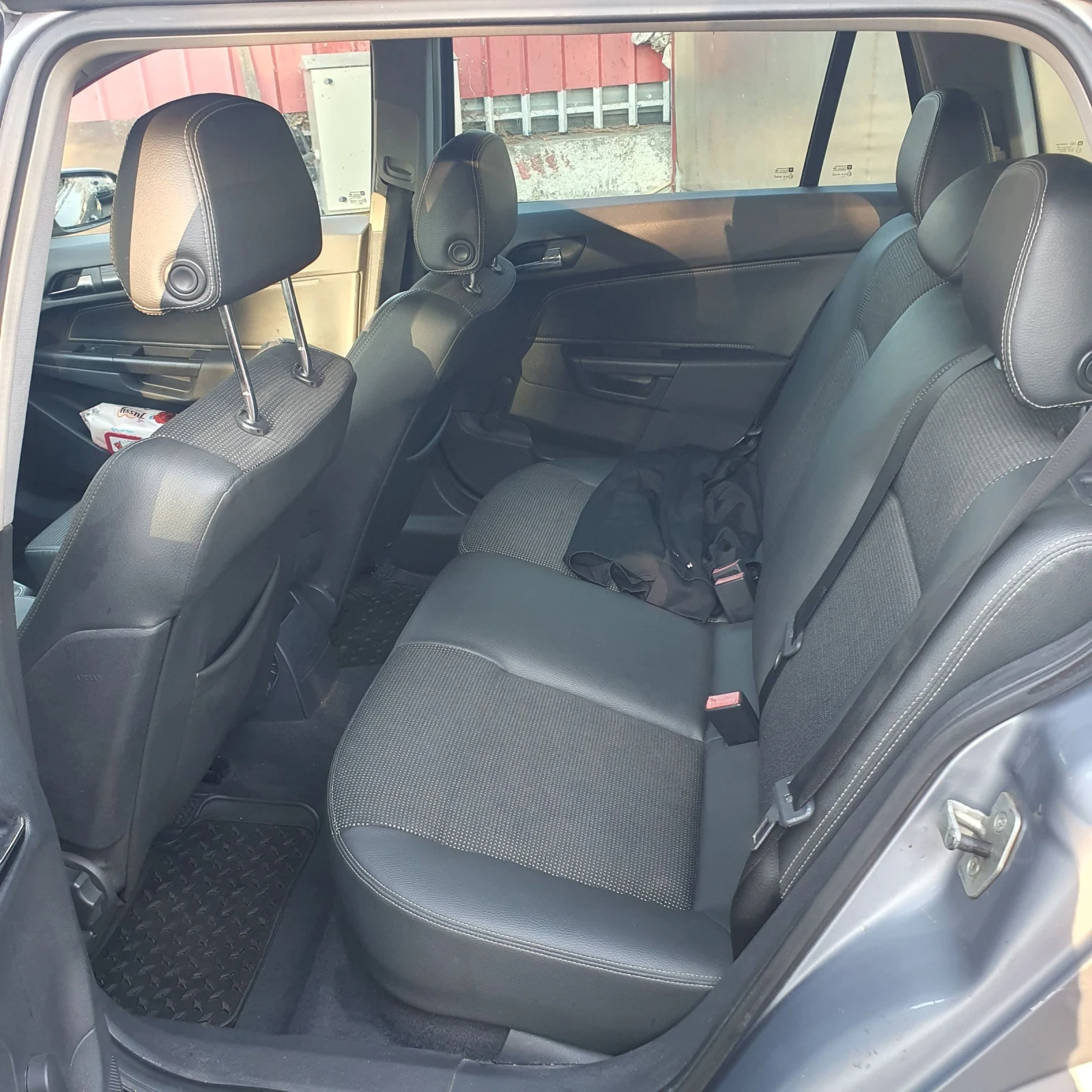 Opel Astra H STATION WAGON 1.7 CDTI, снимка 10 - Автомобили и джипове - 56111936