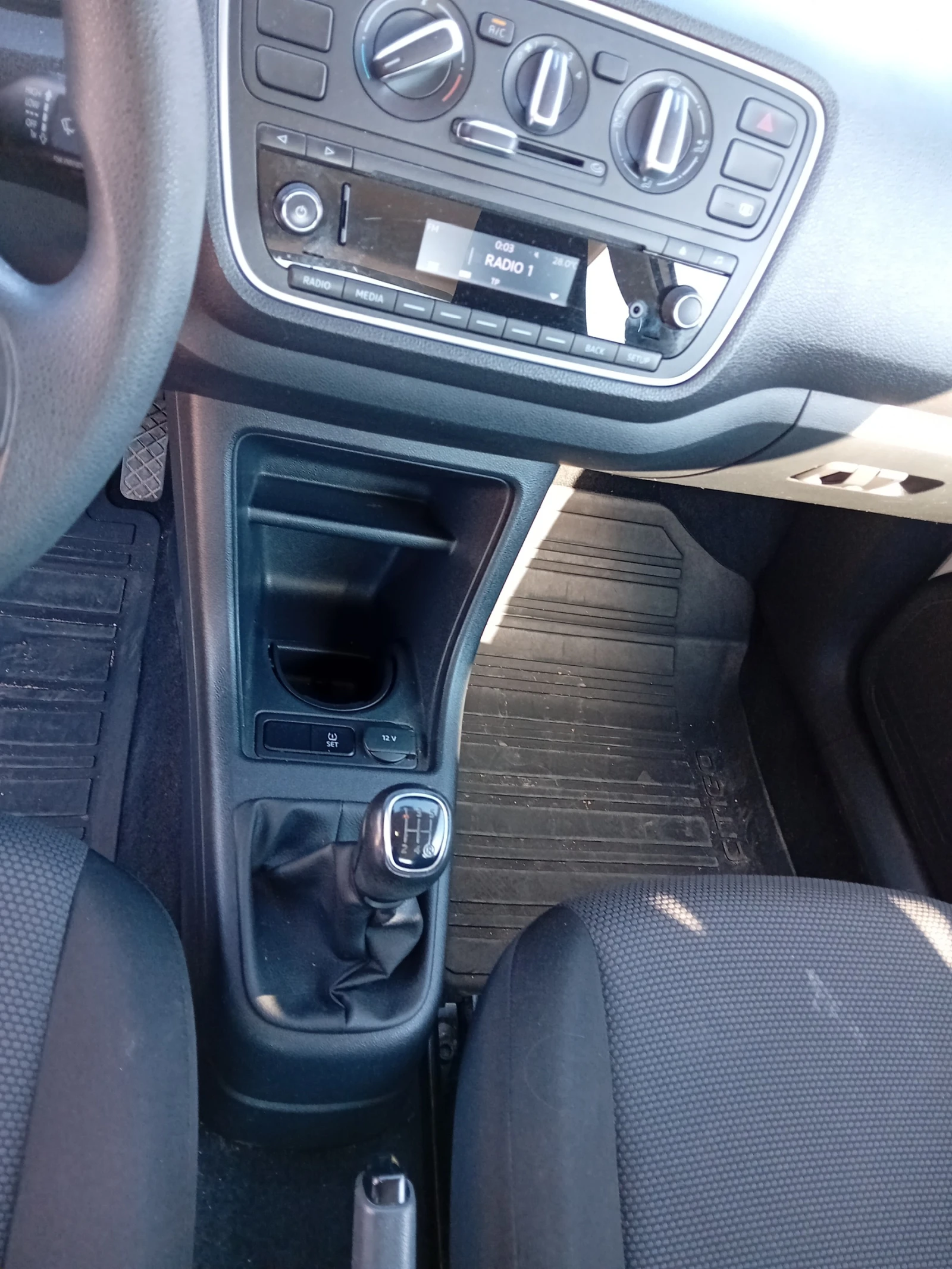 Skoda Citigo, снимка 11 - Автомобили и джипове - 56409495