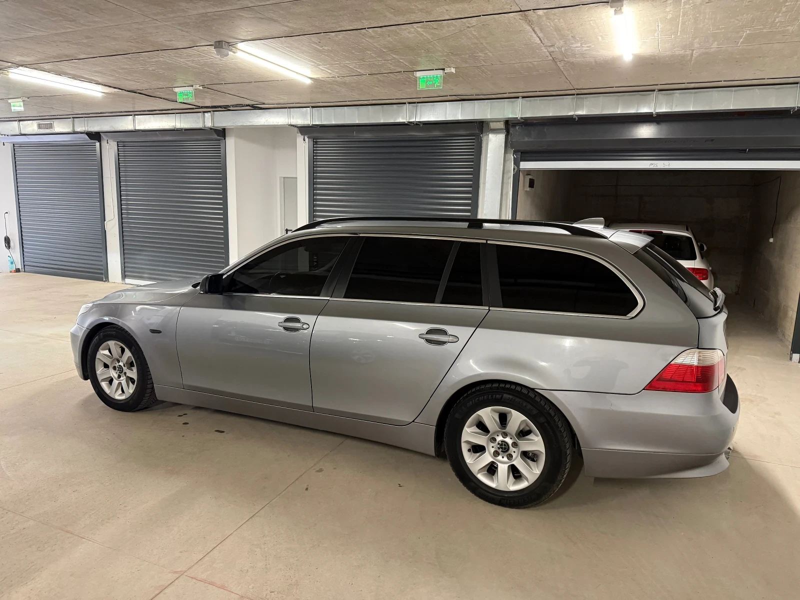 BMW 530, снимка 6 - Автомобили и джипове - 56544463