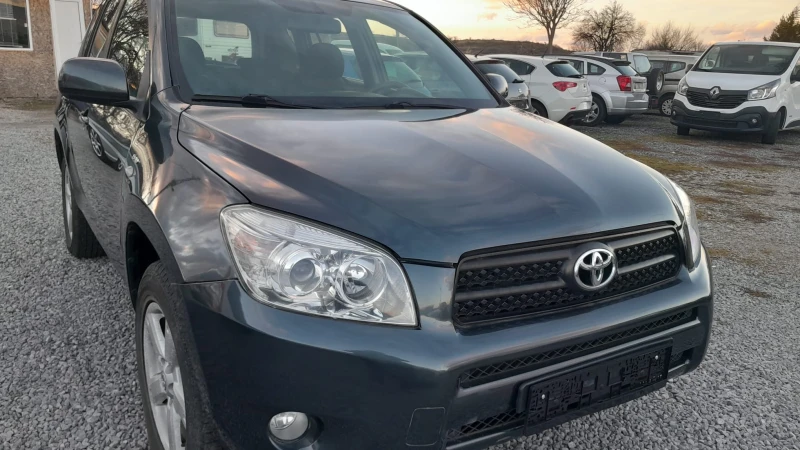 Toyota Rav4 136-2.2, снимка 12 - Автомобили и джипове - 45424807