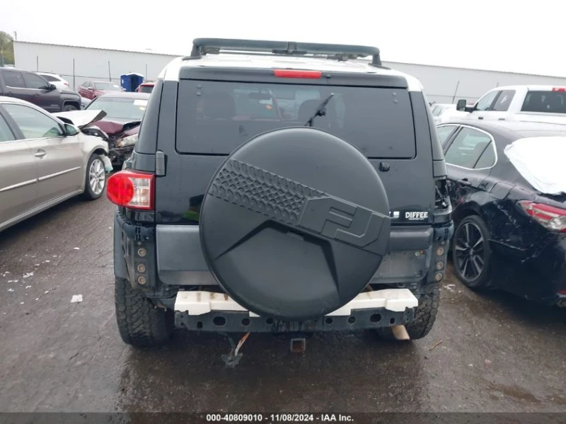 Toyota Fj cruiser 4x4 , снимка 6 - Автомобили и джипове - 48224556