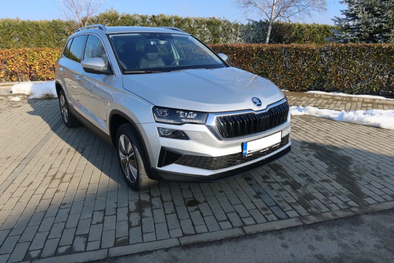 Skoda Karoq Vision, снимка 1 - Автомобили и джипове - 48538242