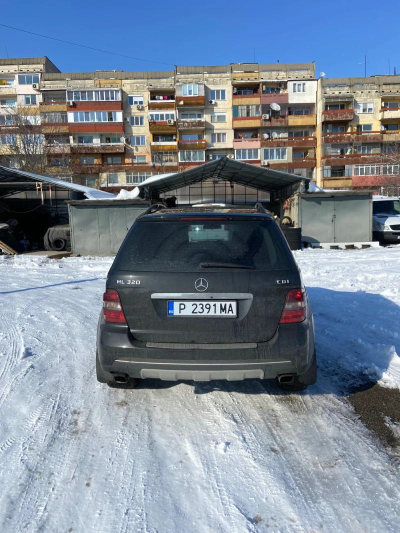 Mercedes-Benz ML 320, снимка 3 - Автомобили и джипове - 49236957