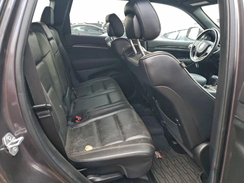 Jeep Grand cherokee OVERLAND* 8ZF* DISTRONIC* HARMAN* ПАНО, снимка 10 - Автомобили и джипове - 52966286