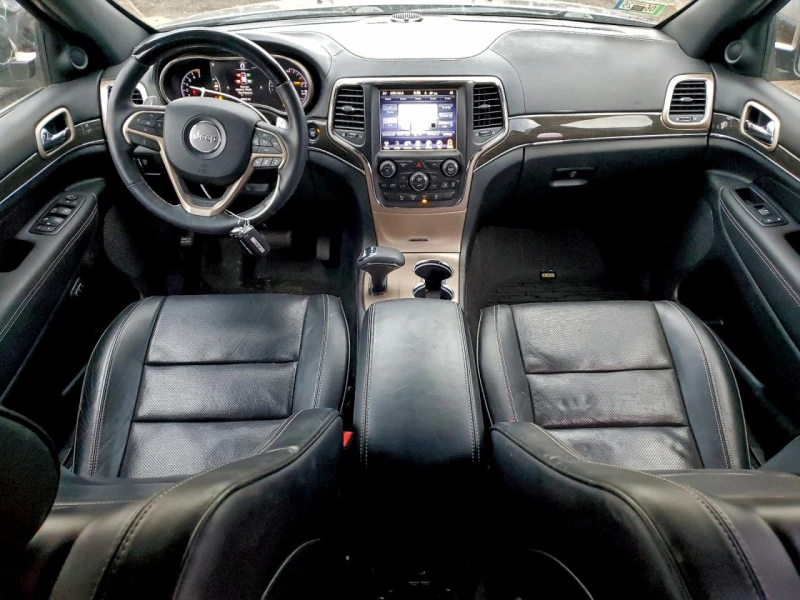 Jeep Grand cherokee OVERLAND* 8ZF* DISTRONIC* HARMAN* ПАНО, снимка 8 - Автомобили и джипове - 52966286