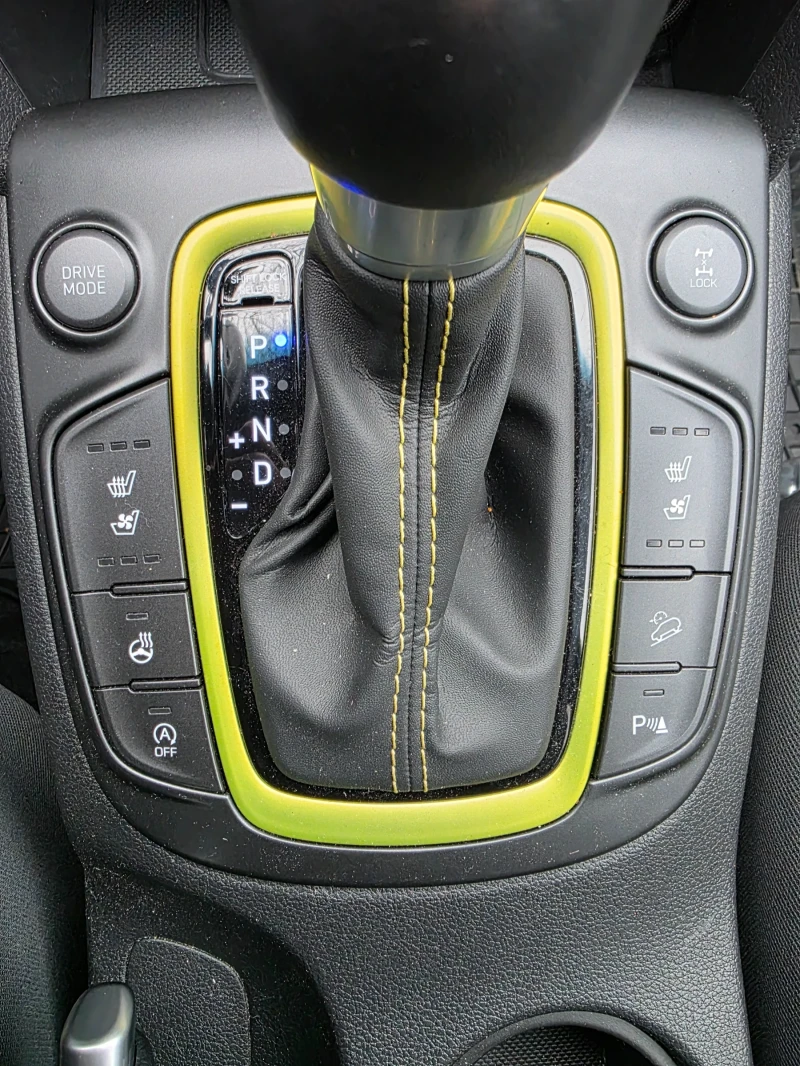 Hyundai Kona, снимка 4 - Автомобили и джипове - 53245182