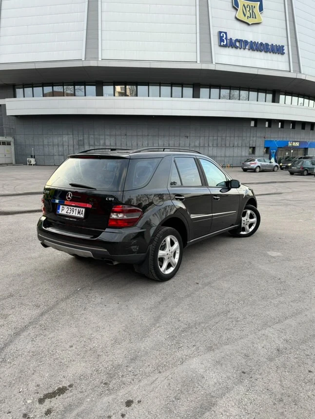 Mercedes-Benz ML 320, снимка 5 - Автомобили и джипове - 49236957