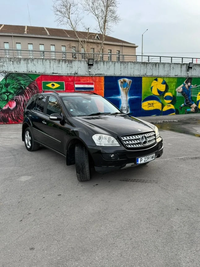 Mercedes-Benz ML 320, снимка 7 - Автомобили и джипове - 49236957