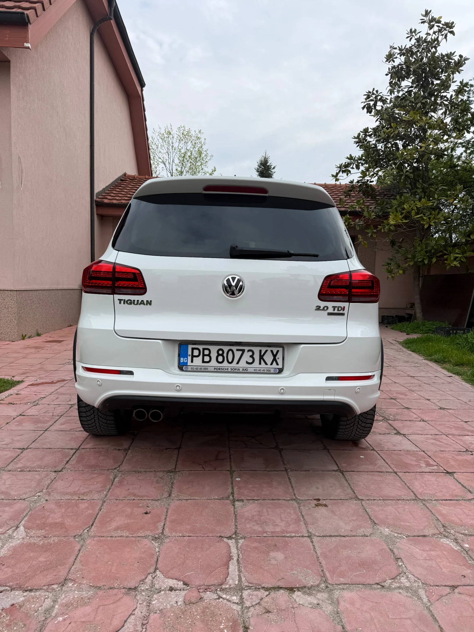 VW Tiguan R Line 2.0TDI - изображение 7