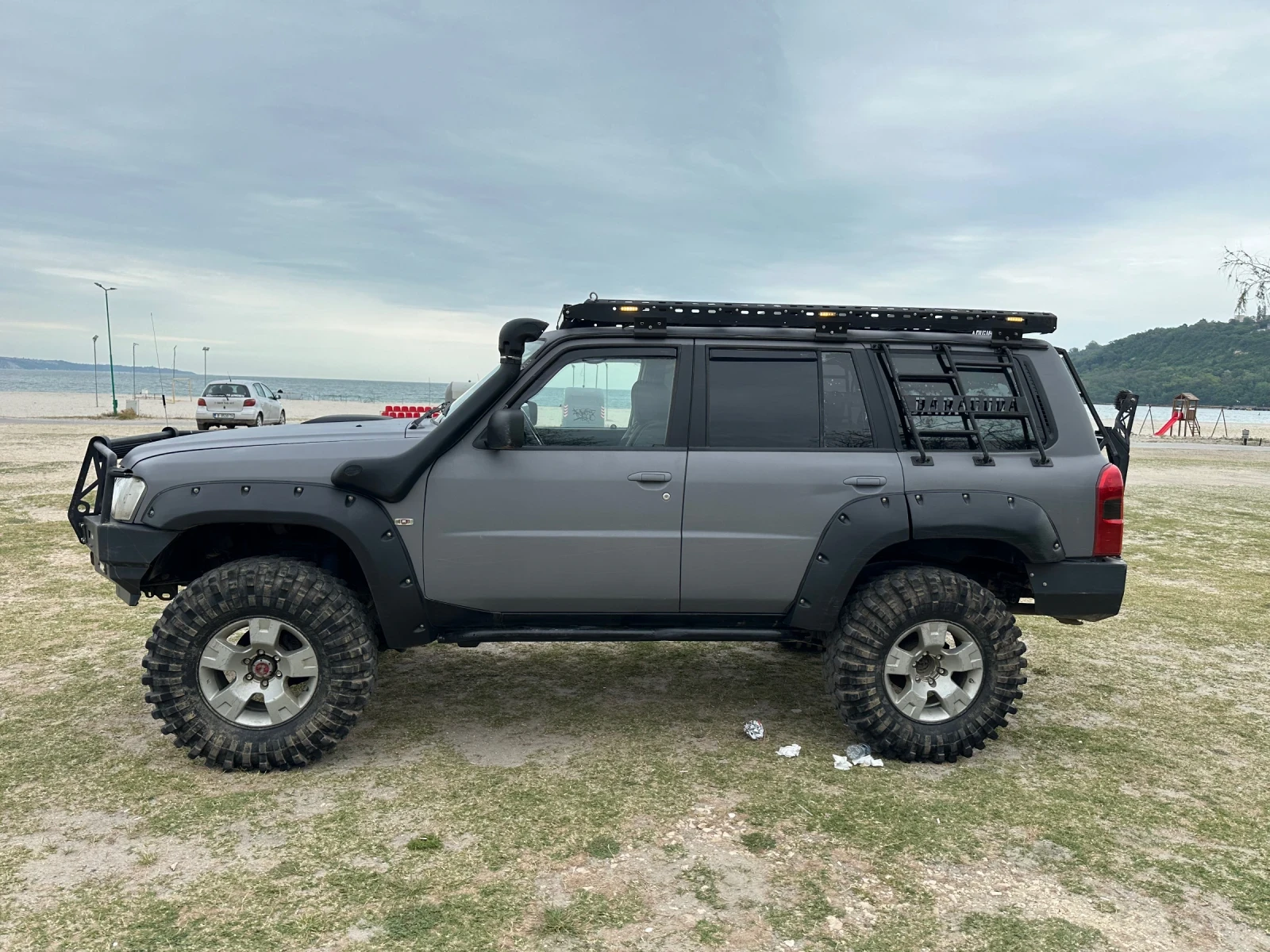Nissan Patrol Дълга база 3.0 БМВ вписан в талона - изображение 3