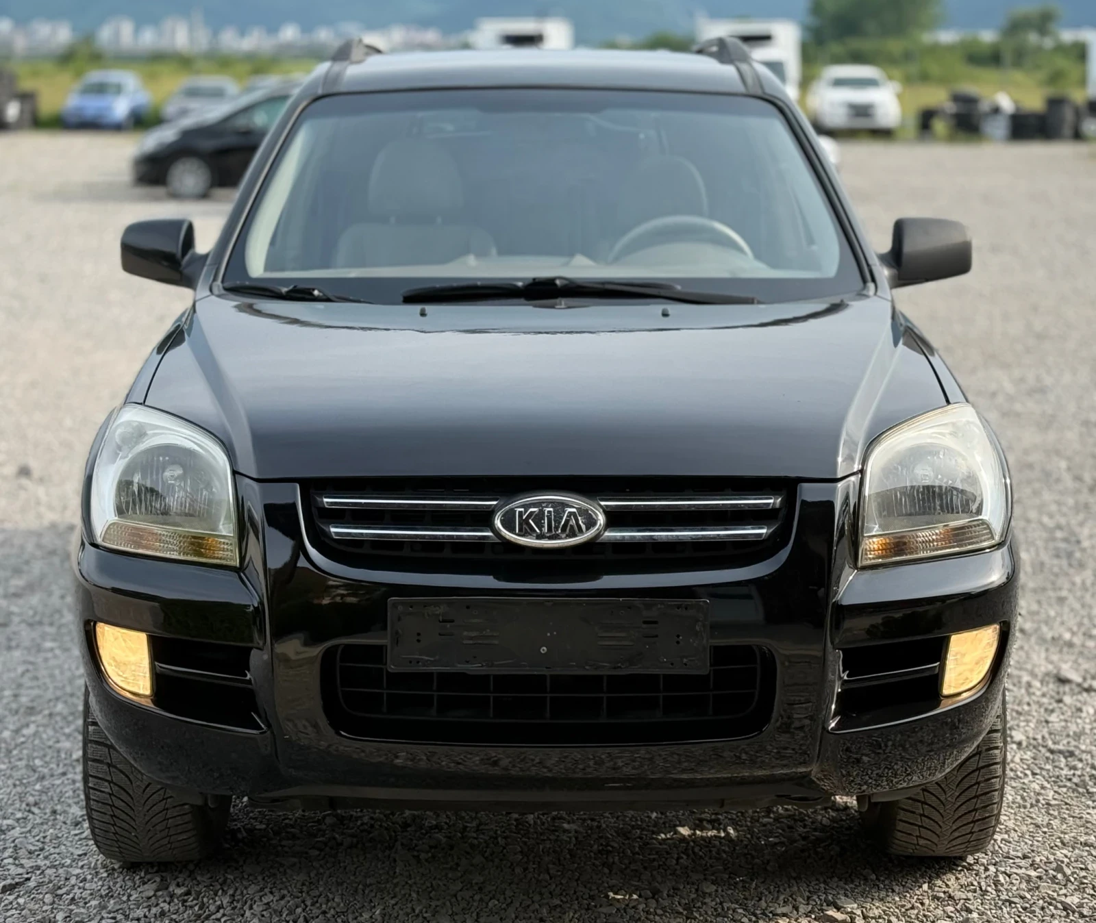 Kia Sportage 2.0i 141к.с * 4х4* * ГАЗ* * Климатроник*  - изображение 2