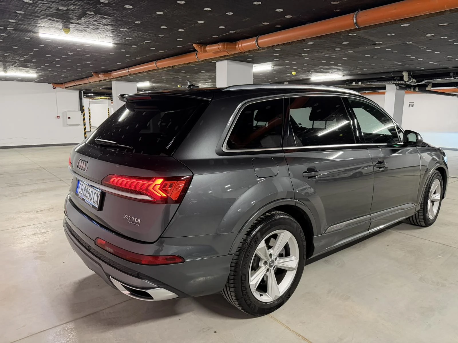 Audi Q7 6+ 1 места - изображение 3