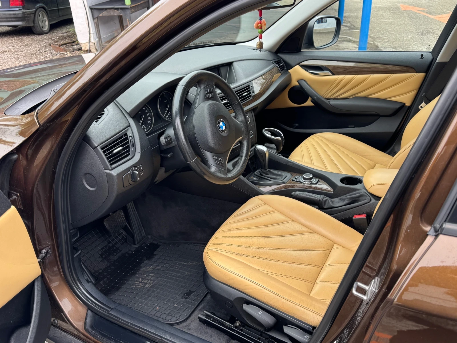 BMW X1 2.0 xd 177 к.с. - изображение 8