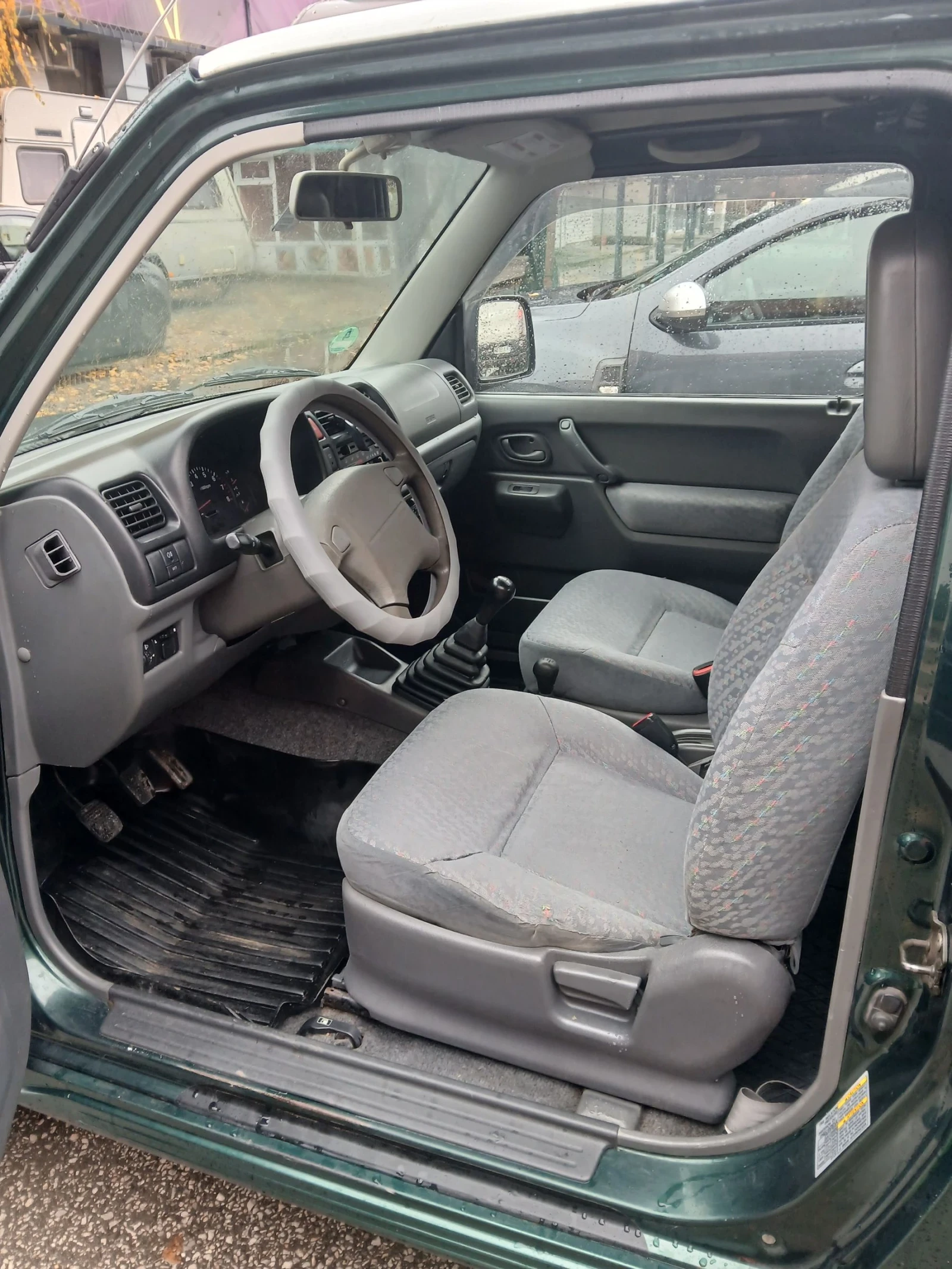 Suzuki Jimny 1.3 i - изображение 6