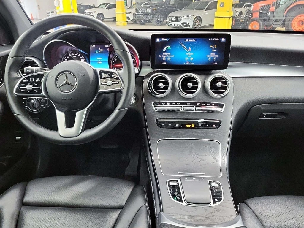 Mercedes-Benz GLC * GLC300 4M * CARFAX * ЦЕНА ДО БГ - изображение 10