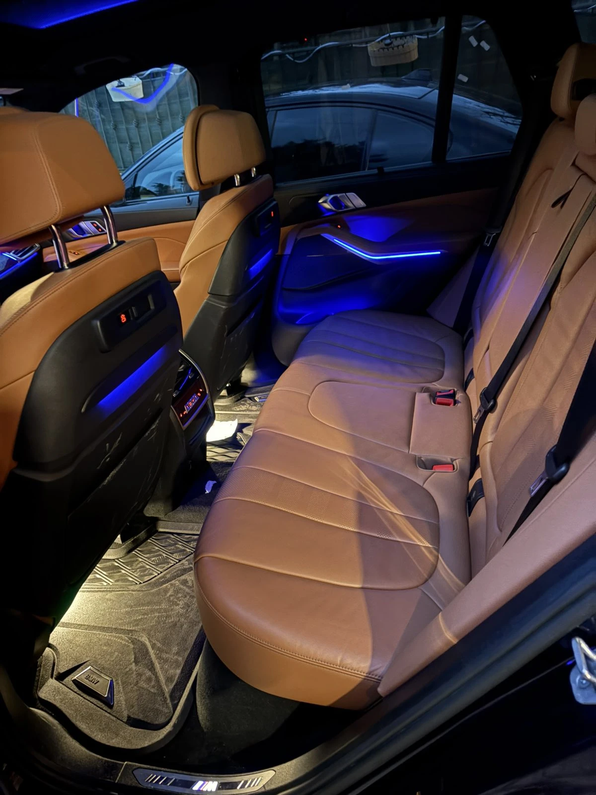 BMW X5  - изображение 9