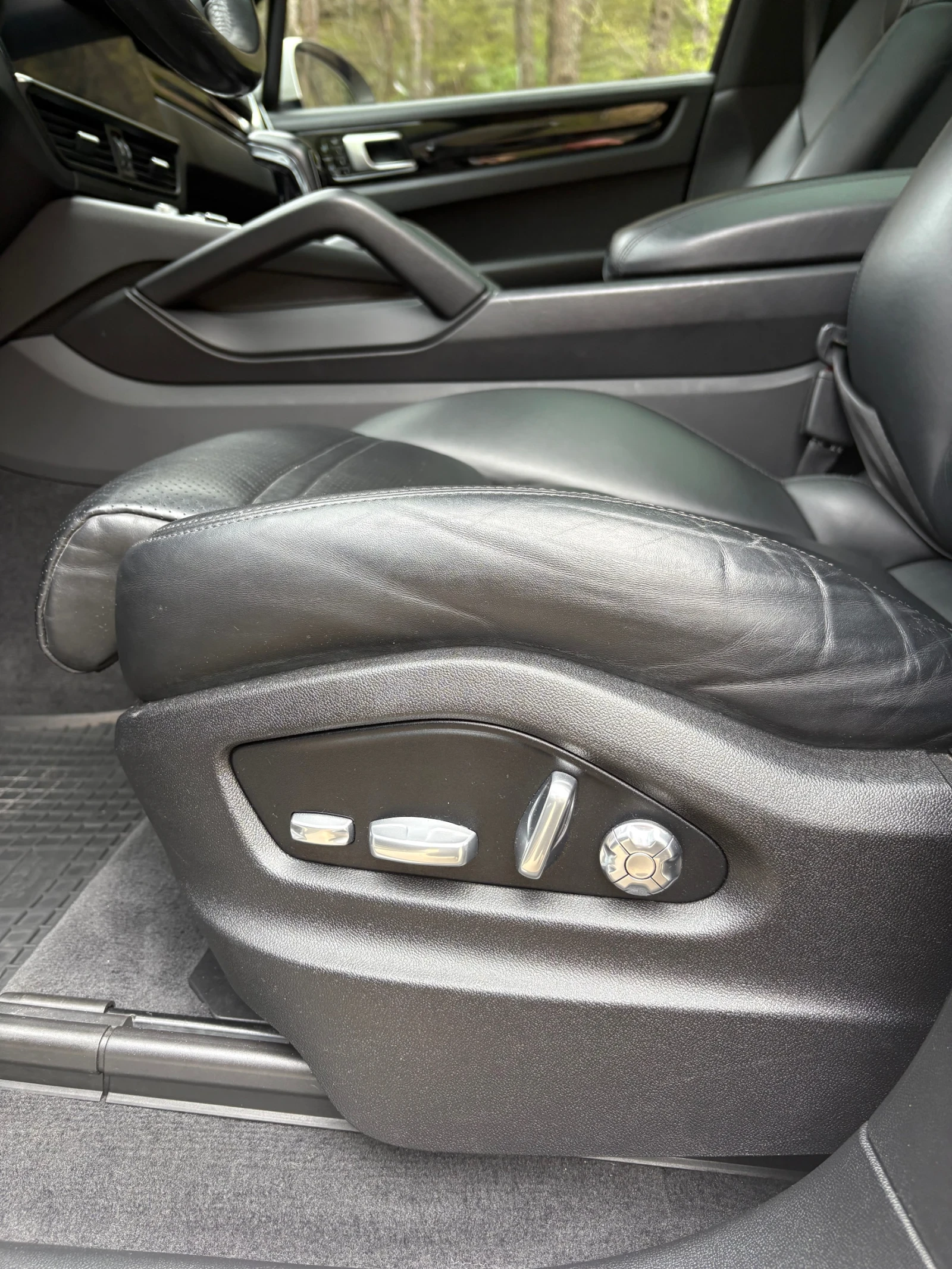 Porsche Cayenne панорама вакум камера ел багажник, снимка 10 - Автомобили и джипове - 54219235