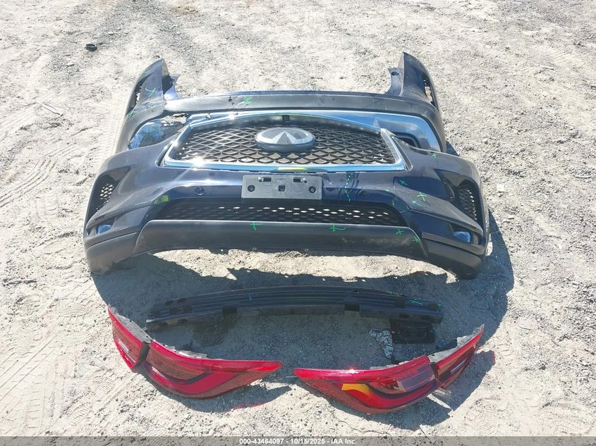 Infiniti QX50 2l Essential Awd, снимка 12 - Автомобили и джипове - 54315147