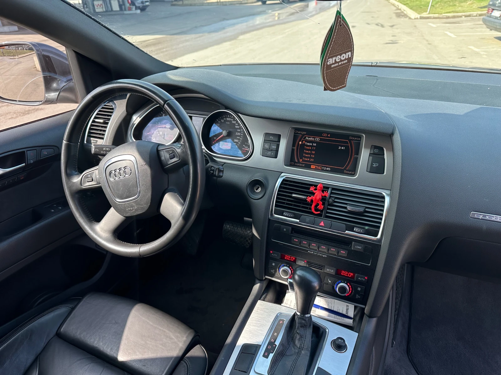 Audi Q7 4.2, снимка 16 - Автомобили и джипове - 54562510