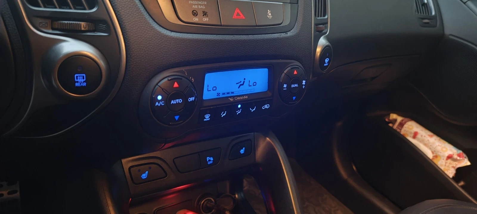 Hyundai IX35, снимка 9 - Автомобили и джипове - 55081344