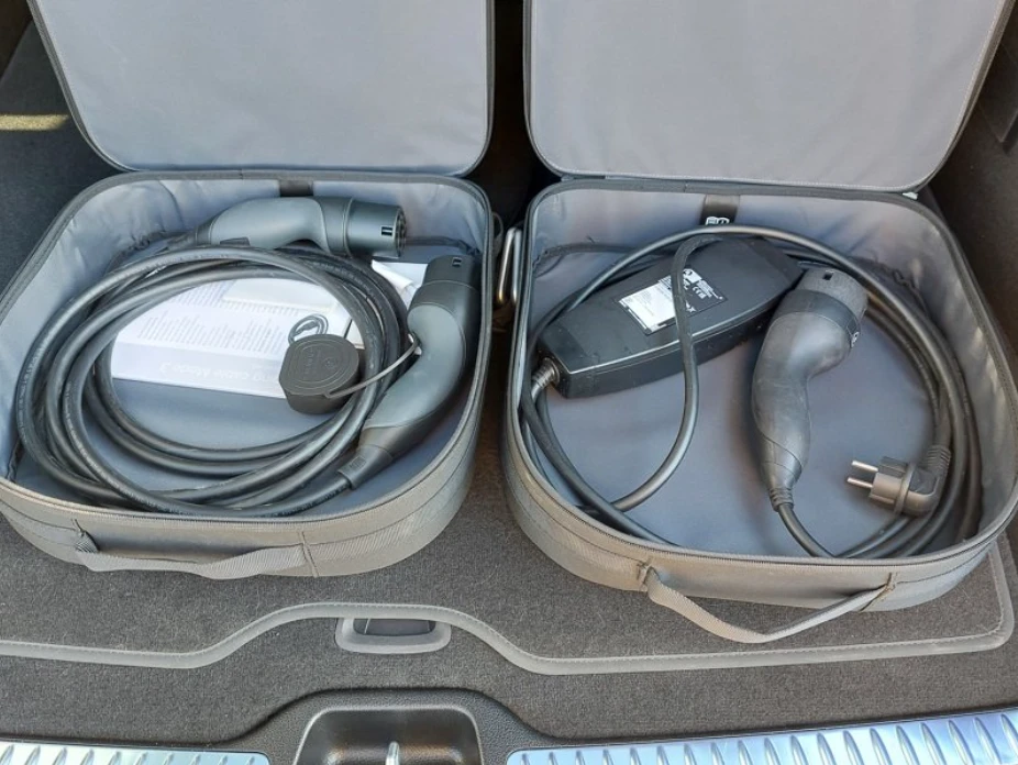 Mercedes-Benz GLC 400 AMG Line - Plugin Hybrid, снимка 15 - Автомобили и джипове - 55565836