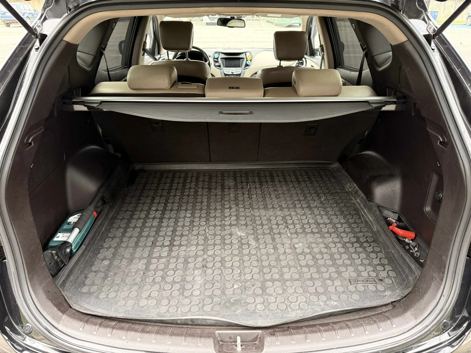 Hyundai Santa fe 2.2CRDI 4x4 сервизна история, снимка 11 - Автомобили и джипове - 56151008