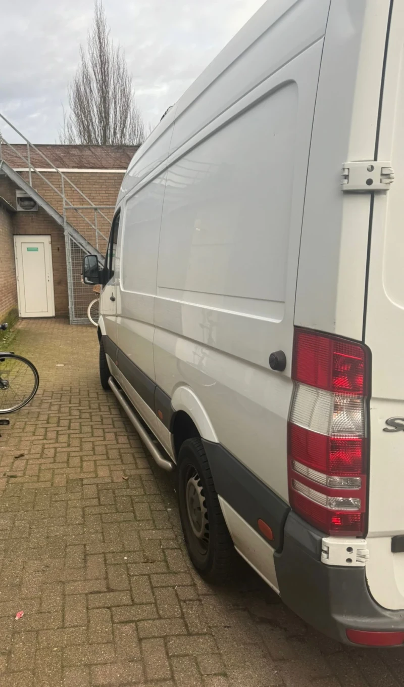 Mercedes-Benz Sprinter 313 / Хладилен + /- Климатроник / 2012г, снимка 4 - Бусове и автобуси - 53593540