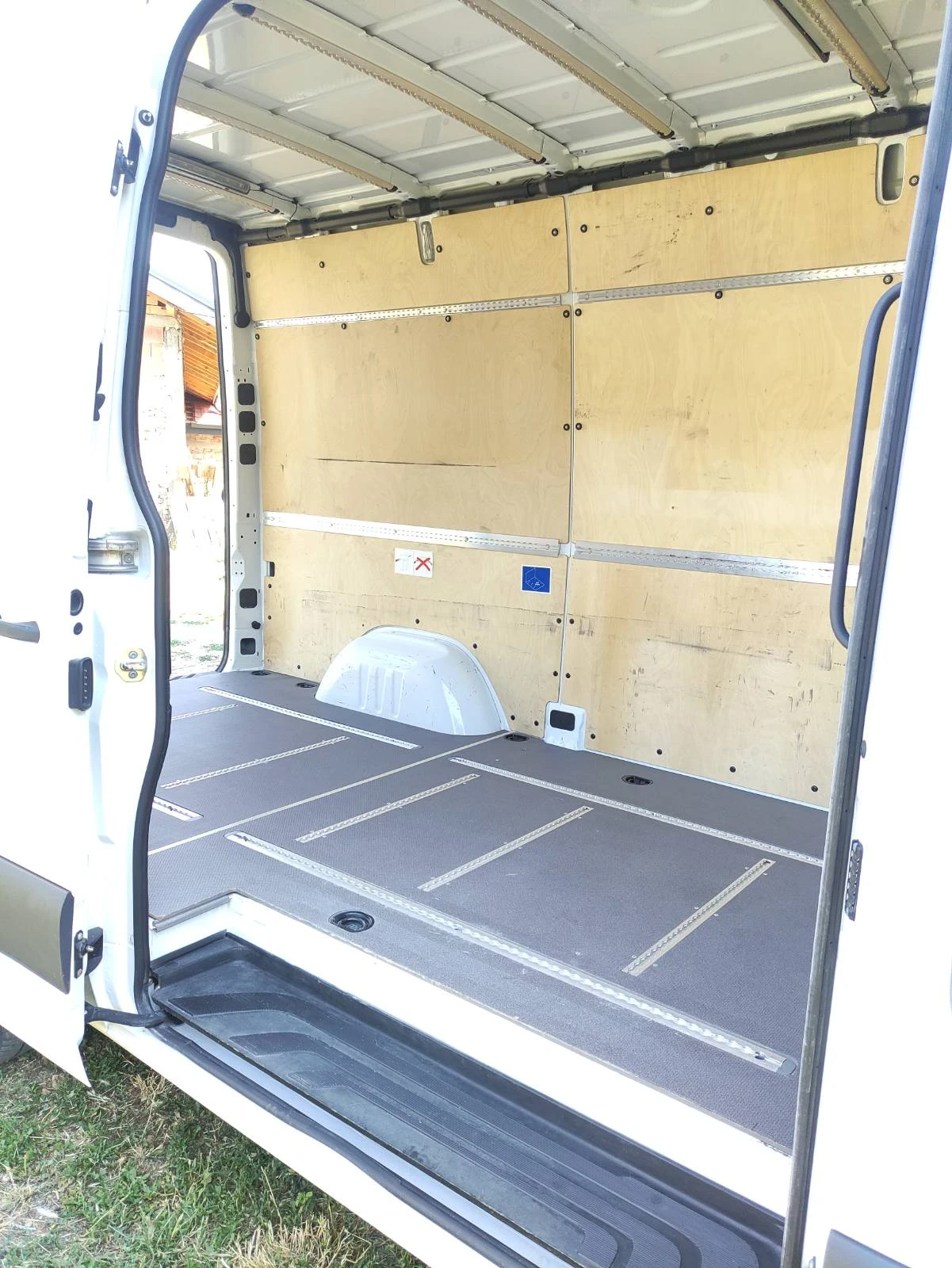 Mercedes-Benz Sprinter 314 L2 H2 360  | Mobile.bg   14