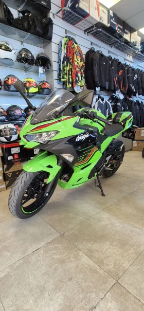  Kawasaki Ninja