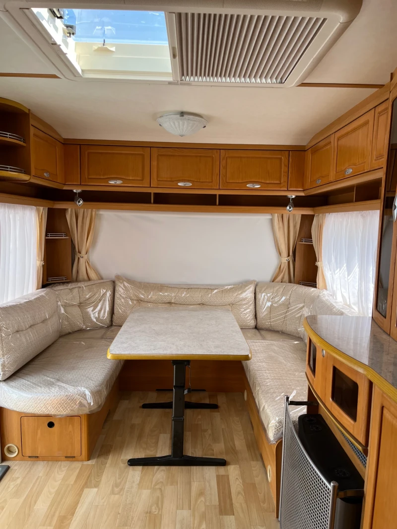 Каравана Tabbert Vivaldi 655, снимка 8 - Каравани и кемпери - 52535711